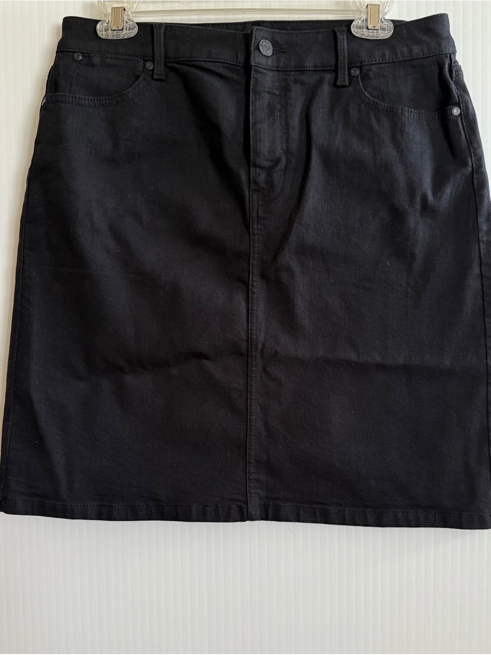 Talbots Black Women's Denim Skirt - Classic Straight Fit size 10 NWT